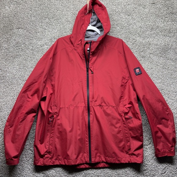 Chik Fil A TeamStyle Oobe Unisex 2XL Red Employee Windbreaker Hooded Rain Jacket - Picture 1 of 12